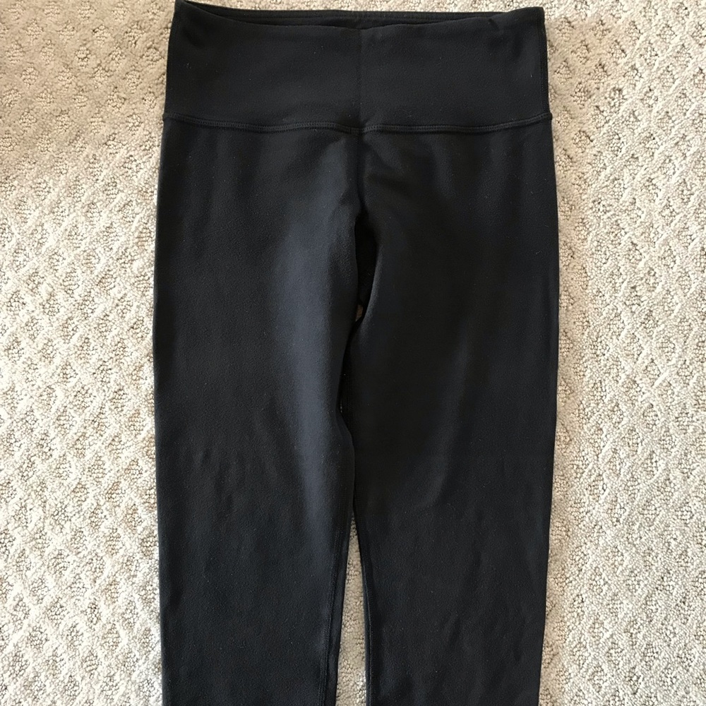 Lululemon crops